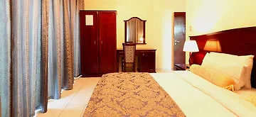 Imperiaa By Crossway - Aparthotel Dubai 3*,