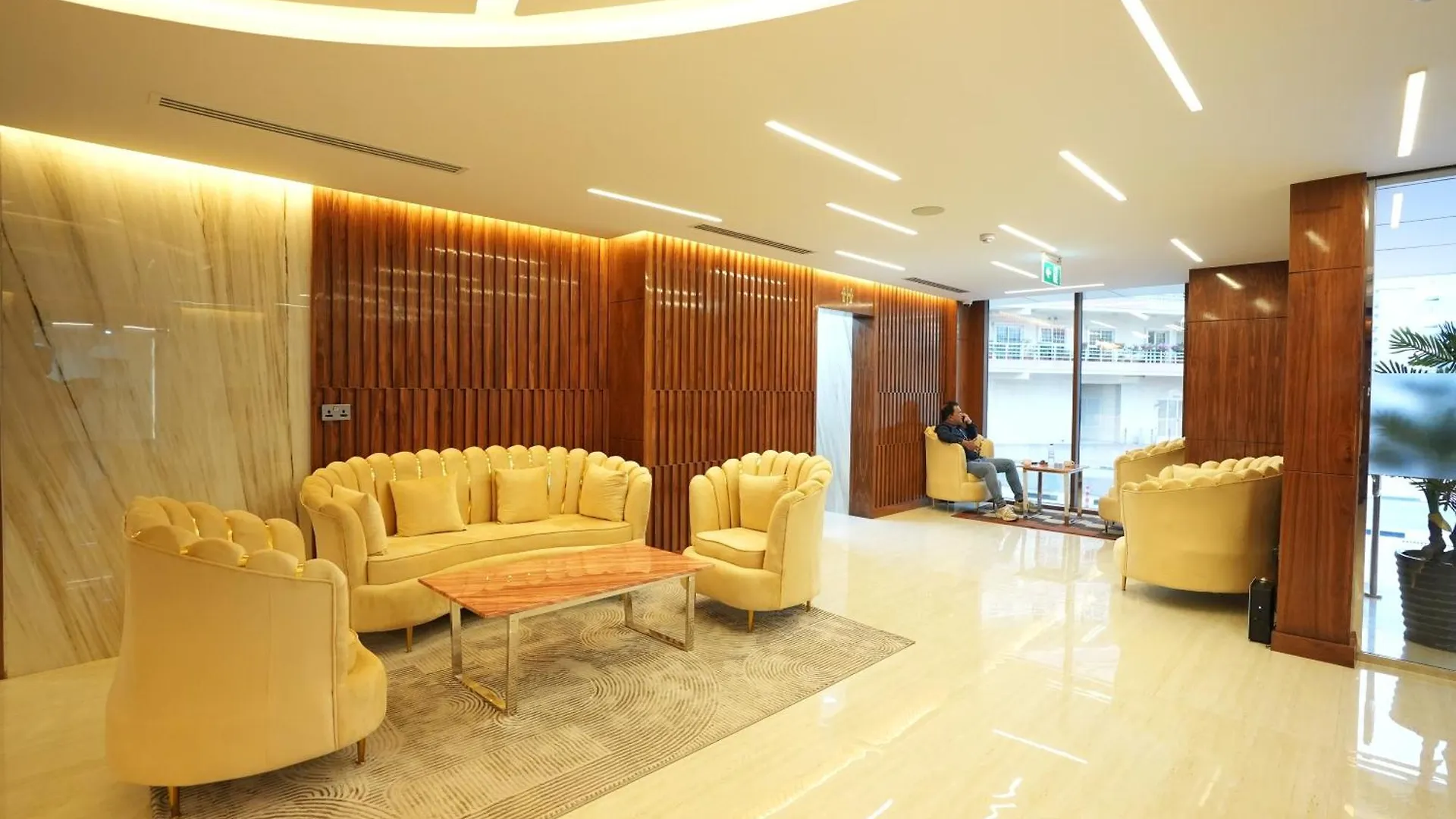 Imperiaa By Crossway - Aparthotel Dubai United Arab Emirates